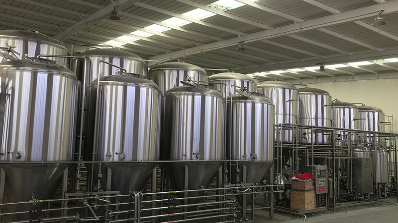 右江德州八樽精酿啤酒厂
